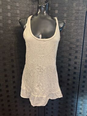 Abercrombie & Fitch Beaded Tank Sz M